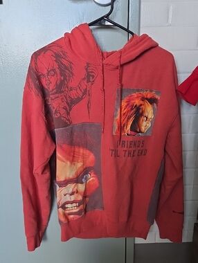 Chucky Sewn Hoodie mens Small